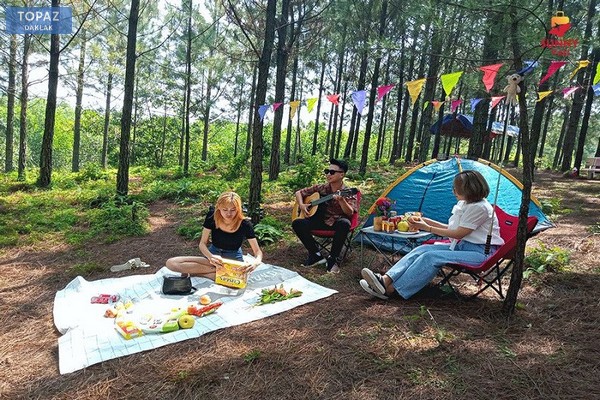 Tổ chức cắm trại vui chơi giải trí tại thác Thủy Tiên